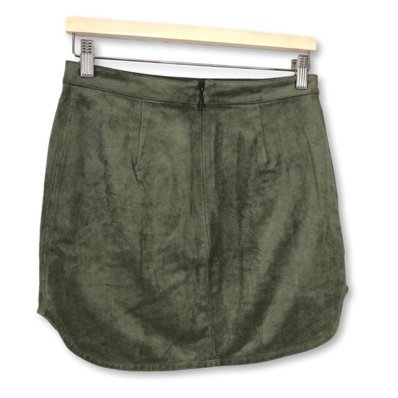 BCBGMaxazria Faux Suede Mini Skirt Olive Green XS - Picture 4 of 13